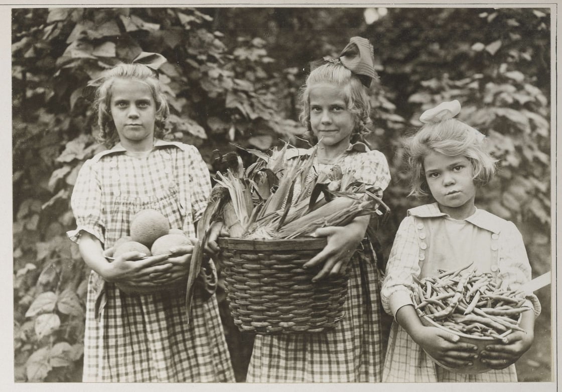 Children's War Relief Activities at Plainfield, NJ, ca.1917-1918